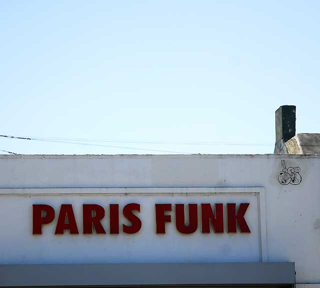 Paris Funk, Melrose Avenue