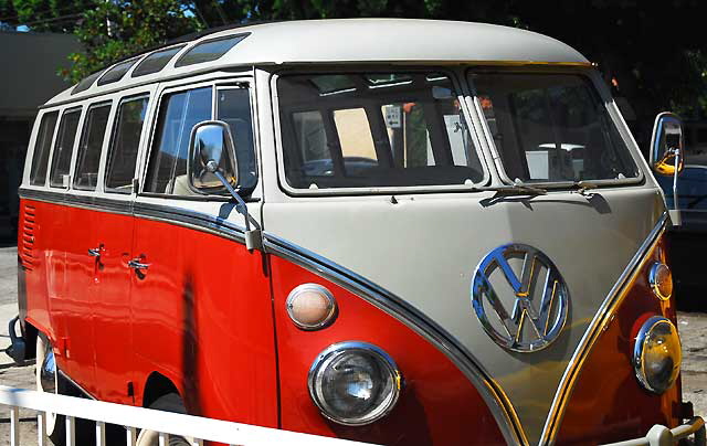 1967 Volkswagen Bus - the last year of production for what was the Type II - the "21-Window" model, with the canvas sunroof - fully restored to original, showroom condition - in a repair lot on the northwest corner of Robertson and Charleville at the edge of Beverly Hills, August 7, 2208