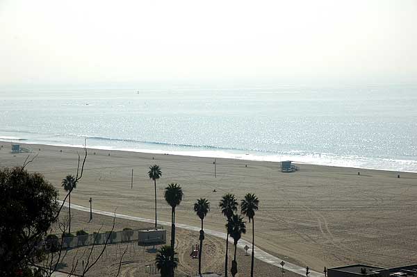 The beach at Santa Monica, 15 December 2005